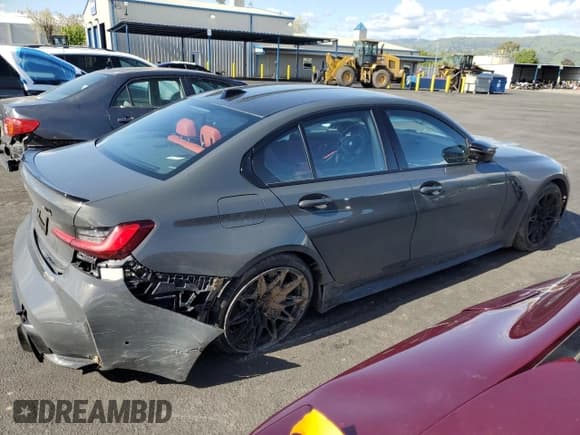 ✅ 2024 BMW M3 Competition • VIN: WBS33AY02RFT47041 • Лот: 51376105. Опубликован ранее на Copart с пробегом 6 572 миль. Бесплатный доступ к архиву аукционных продаж из США и подробный отчёт об истории автомобиля на DreamBid. Изображение 3.