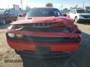 ✅ 2014 Dodge Challenger SXT • VIN: 2C3CDYAG8EH126593 • Lot: 76146944. Wystawiony na Copart z przebiegiem 123 193 mil. Bezpłatny archiwum sprzedaży aukcyjnych z USA i szczegółowy raport historii pojazdu na DreamBid. Zdjęcie 5.