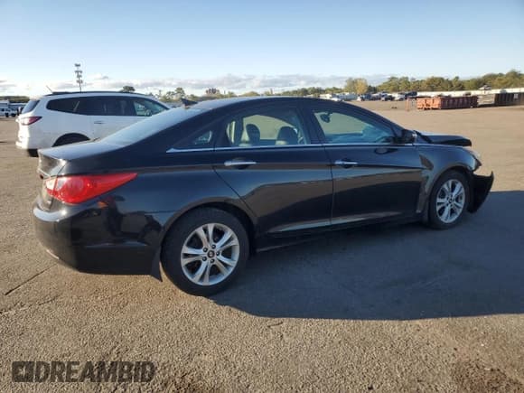 ✅ 2011 Hyundai Sonata Limited • VIN: 5NPEC4AC8BH260195 • Lot: 85834675. Listed on Copart with 61,330 mi. Free auction sales archive from the USA and detailed vehicle history report at DreamBid. Image 3.