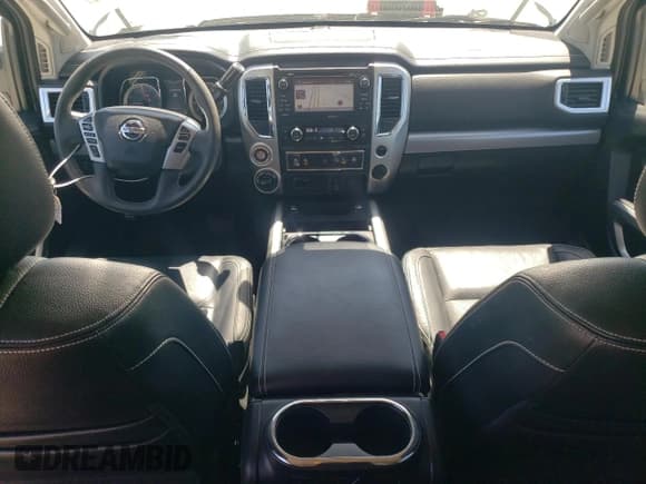 ✅ 2018 Nissan Titan S • VIN: 1N6AA1E50JN523001 • Lot: 54908025. Listed on Copart with 61,576 mi. Free auction sales archive from the USA and detailed vehicle history report at DreamBid. Image 8.