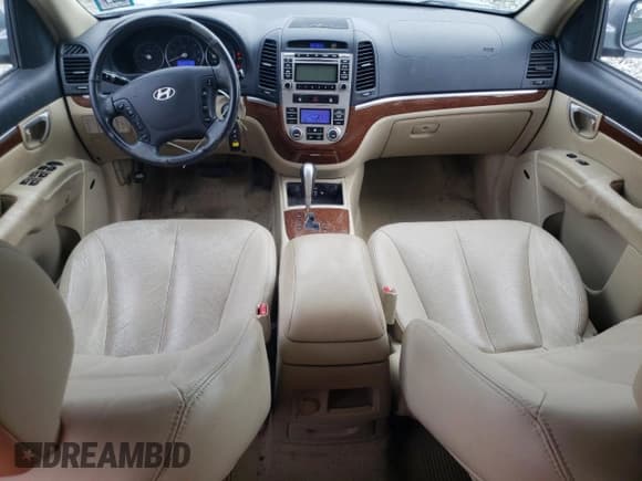 ✅ 2009 Hyundai Santa Fe Limited • VIN: 5NMSH73E89H273783 • Lot: 74285824. Listed on Copart with 155,250 mi. Free auction sales archive from the USA and detailed vehicle history report at DreamBid. Image 8.