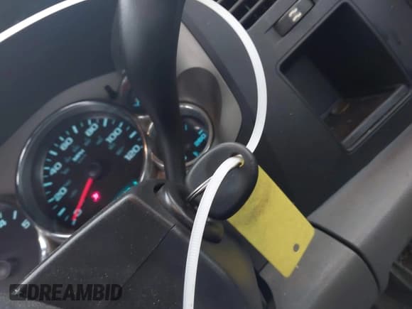 ✅ 2012 Chevrolet Silverado 2500HD Work Truck • VIN: 1GB0CVCG8CF145676 • Lot: 41835188. Wystawiony na IAAI z przebiegiem 88 412 mil. Bezpłatny archiwum sprzedaży aukcyjnych z USA i szczegółowy raport historii pojazdu na DreamBid. Zdjęcie 11.