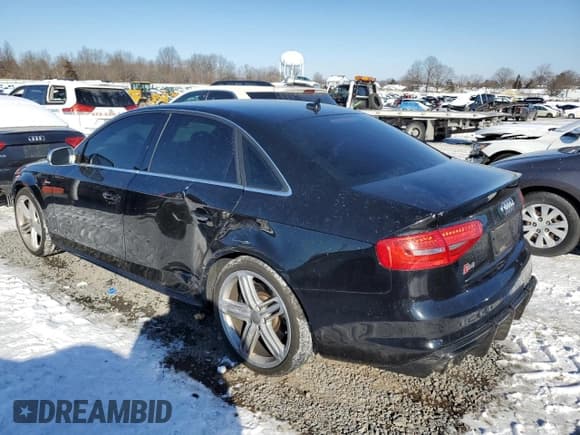 ✅ 2016 Audi S4 Premium Plus • VIN: WAUBGAFL4GA009071 • Лот: 42025105. Опубликован ранее на Copart с пробегом 82 239 миль. Бесплатный доступ к архиву аукционных продаж из США и подробный отчёт об истории автомобиля на DreamBid. Изображение 2.
