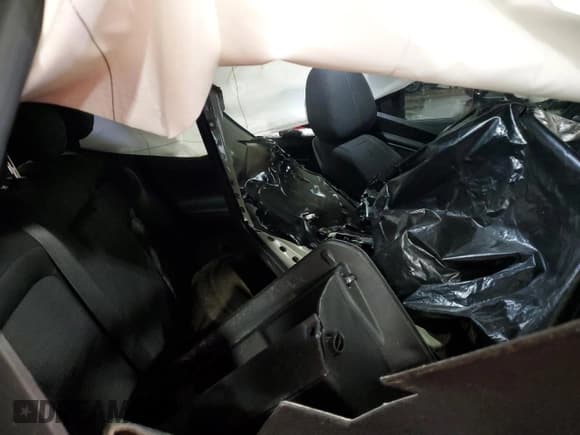 ✅ 2025 Chevrolet Equinox FWD LT • VIN: 3GNAXHEG2SL308868 • Lot: 69357215. Wystawiony na Copart z przebiegiem 9 187 mil. Bezpłatny archiwum sprzedaży aukcyjnych z USA i szczegółowy raport historii pojazdu na DreamBid. Zdjęcie 11.