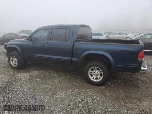 ✅ 2003 Dodge Dakota SLT • VIN: 1D7HG48N03S127089 • Lot: 83116764. Wystawiony na Copart z przebiegiem 173 802 mil. Bezpłatny archiwum sprzedaży aukcyjnych z USA i szczegółowy raport historii pojazdu na DreamBid. Zdjęcie 2.