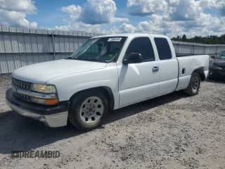 1999 Chevrolet Silverado 1500 LS with VIN 2GCEC19V5X1242735, listed as a Copart auction lot 70986745 with 255,162 mi miles and Salvage title. Bid and sale history available at DreamBid. Image 1.
