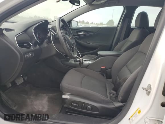 ✅ 2017 Chevrolet Malibu LT • VIN: 1G1ZE5ST0HF235707 • Lot: 85899035. Listed on Copart with 108,185 mi. Free auction sales archive from the USA and detailed vehicle history report at DreamBid. Image 7.