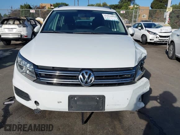 ✅ 2018 Volkswagen Tiguan • VIN: WVGAV7AX6JK001326 • Лот: 43422883. Опубликован ранее на IAAI с пробегом 91 695 миль. Бесплатный доступ к архиву аукционных продаж из США и подробный отчёт об истории автомобиля на DreamBid. Изображение 12.