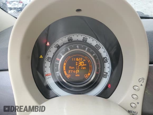 ✅ 2013 FIAT 500 Pop • VIN: 3C3CFFAR9DT754345 • Lot: 88133105. Listed on Copart with 111,622 mi. Free auction sales archive from the USA and detailed vehicle history report at DreamBid. Image 9.