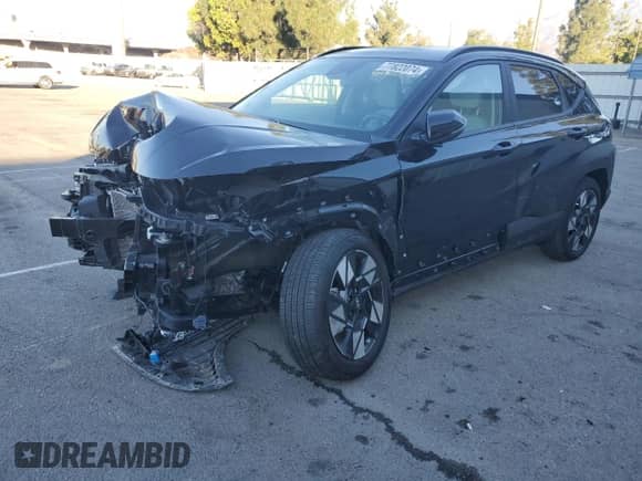 2024 Hyundai Kona SEL with VIN KM8HB3AB4RU095484, listed as a Copart auction lot 77822074 with 6,839 mi miles and Salvage title. Bid and sale history available at DreamBid. Image 1.