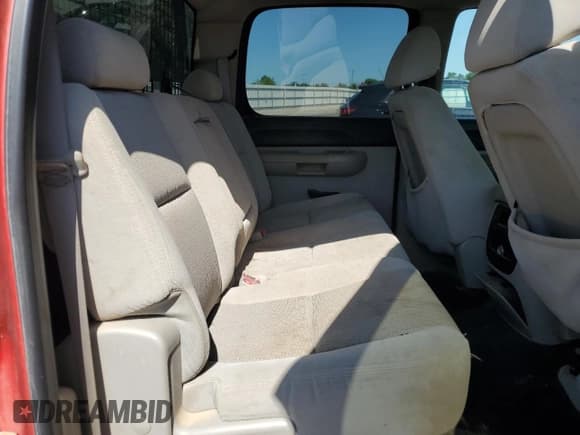 ✅ 2007 Chevrolet Silverado 2500HD 1LT • VIN: 1GCHK23K67F551241 • Лот: 61973995. Опубликован ранее на Copart с пробегом 227 173 миль. Бесплатный доступ к архиву аукционных продаж из США и подробный отчёт об истории автомобиля на DreamBid. Изображение 10.