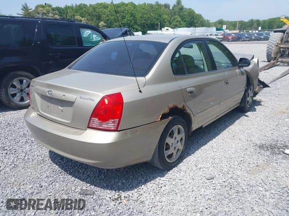 ✅ 2005 Hyundai Elantra GLS • VIN: KMHDN46D05U126262 • Lot: 42401658. Wystawiony na IAAI z przebiegiem 159 262 mil. Bezpłatny archiwum sprzedaży aukcyjnych z USA i szczegółowy raport historii pojazdu na DreamBid. Zdjęcie 4.