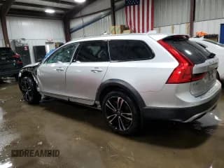 ✅ 2018 Volvo V90 • VIN: YV4102NK0J1033440 • Лот: 38574003. Опубликован ранее на Copart с пробегом 11 451 миль. Бесплатный доступ к архиву аукционных продаж из США и подробный отчёт об истории автомобиля на DreamBid. Изображение 2.