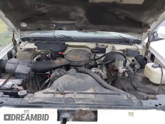 ✅ 1994 GMC Sierra 1500 SLE1 • VIN: 2GTEC19ZXR1545189 • Lot: 43866544. Wystawiony na IAAI z przebiegiem 392 935 mil. Bezpłatny archiwum sprzedaży aukcyjnych z USA i szczegółowy raport historii pojazdu na DreamBid. Zdjęcie 10.