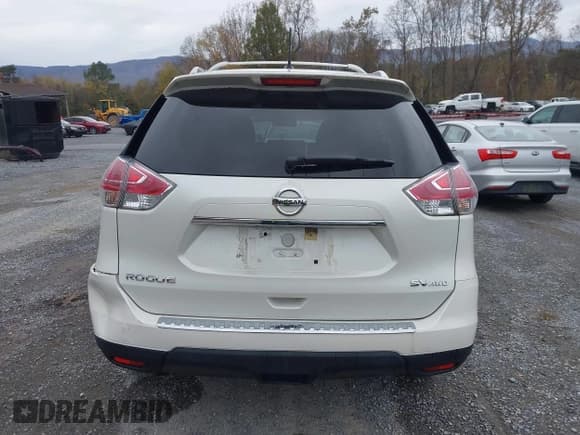 ✅ 2016 Nissan Rogue S • VIN: KNMAT2MV2GP607158 • Lot: 43539052. Wystawiony na IAAI z przebiegiem 110 621 mil. Bezpłatny archiwum sprzedaży aukcyjnych z USA i szczegółowy raport historii pojazdu na DreamBid. Zdjęcie 16.