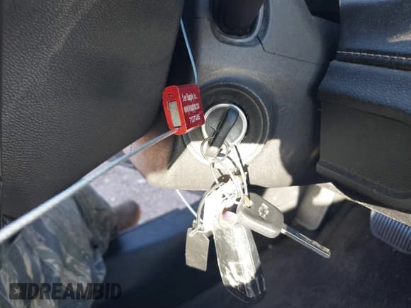 ✅ 2012 Chevrolet Camaro 1LT • VIN: 2G1FB3D35C9206900 • Lot: 41817790. Wystawiony na IAAI z przebiegiem 361 507 mil. Bezpłatny archiwum sprzedaży aukcyjnych z USA i szczegółowy raport historii pojazdu na DreamBid. Zdjęcie 11.