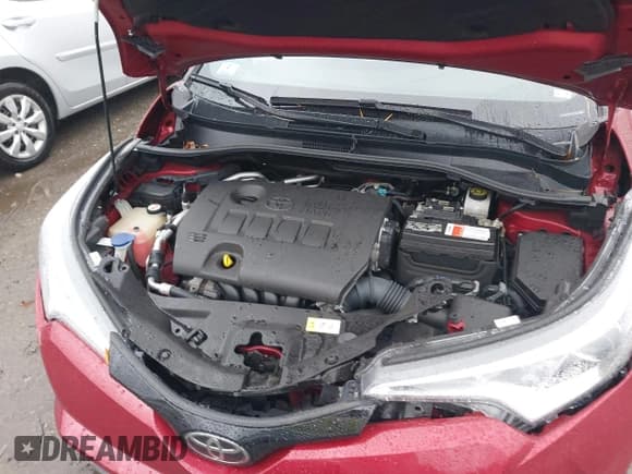 ✅ 2018 Toyota C-HR XLE • VIN: NMTKHMBX3JR019156 • Lot: 43415158. Listed on IAAI with 28,348 mi. Free auction sales archive from the USA and detailed vehicle history report at DreamBid. Image 10.