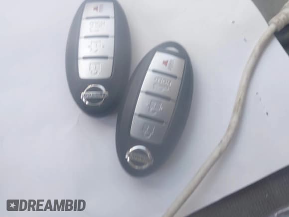 ✅ 2021 Nissan Versa SV • VIN: 3N1CN8EVXML834368 • Lot: 42406754. Wystawiony na IAAI z przebiegiem 99 696 mil. Bezpłatny archiwum sprzedaży aukcyjnych z USA i szczegółowy raport historii pojazdu na DreamBid. Zdjęcie 11.