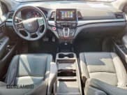 ✅ 2021 Honda Odyssey Touring • VIN: 5FNRL6H8XMB032196 • Lot: 85553585. Listed on Copart with 88,018 mi. Free auction sales archive from the USA and detailed vehicle history report at DreamBid. Image 8.