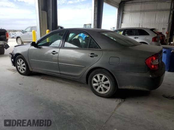 ✅ 2004 Toyota Camry SE • VIN: 4T1BE32K24U854749 • Lot: 86070235. Wystawiony na Copart z przebiegiem 256 069 mil. Bezpłatny archiwum sprzedaży aukcyjnych z USA i szczegółowy raport historii pojazdu na DreamBid. Zdjęcie 2.