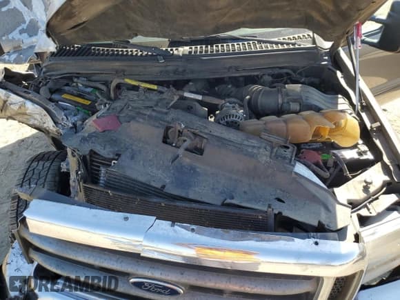 ✅ 2002 Ford F-250 XL • VIN: 1FTNX20F12EA19230 • Lot: 74044634. Listed on Copart with 392,488 mi. Free auction sales archive from the USA and detailed vehicle history report at DreamBid. Image 11.