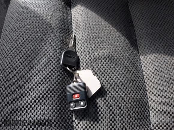 ✅ 2004 Ford Explorer Sport Trac XLS • VIN: 1FMZU77K94UA89637 • Lot: 42133712. Wystawiony na IAAI z przebiegiem 174 293 mil. Bezpłatny archiwum sprzedaży aukcyjnych z USA i szczegółowy raport historii pojazdu na DreamBid. Zdjęcie 11.