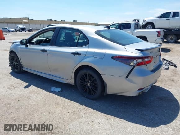 ✅ 2022 Toyota Camry Hybrid SE • VIN: 4T1G31AK1NU035492 • Lot: 42078120. Listed on IAAI with 55,223 mi. Free auction sales archive from the USA and detailed vehicle history report at DreamBid. Image 3.