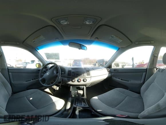 ✅ 2004 Toyota Camry SE • VIN: 4T1BE32K14U371091 • Lot: 43697344. Wystawiony na IAAI z przebiegiem 190 211 mil. Bezpłatny archiwum sprzedaży aukcyjnych z USA i szczegółowy raport historii pojazdu na DreamBid. Zdjęcie 18.