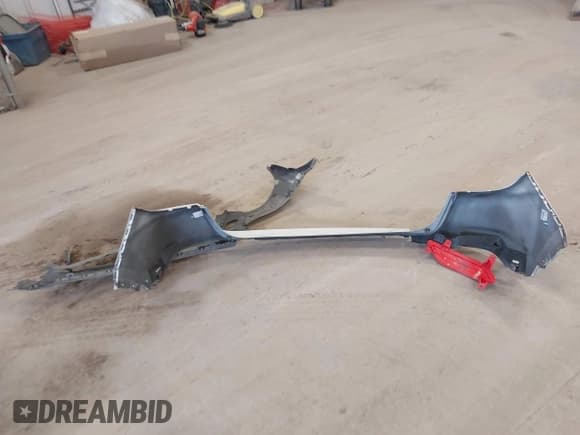 ✅ 2017 Buick Encore Sport Touring • VIN: KL4CJ2SB2HB124656 • Лот: 43392058. Опубликован ранее на IAAI с пробегом 114 349 миль. Бесплатный доступ к архиву аукционных продаж из США и подробный отчёт об истории автомобиля на DreamBid. Изображение 12.