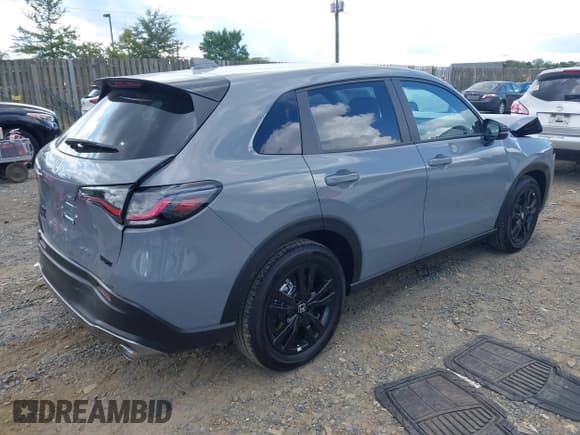 ✅ 2026 Honda HR-V Sport • VIN: 3CZRZ2H58TM706217 • Lot: 43206775. Wystawiony na IAAI z przebiegiem 181 mil. Bezpłatny archiwum sprzedaży aukcyjnych z USA i szczegółowy raport historii pojazdu na DreamBid. Zdjęcie 4.