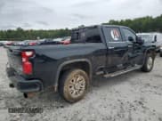 ✅ 2021 Chevrolet Silverado 2500HD High Country • VIN: 1GC4YREY4MF245321 • Лот: 84720235. Опубликован ранее на Copart с пробегом 124 580 миль. Бесплатный доступ к архиву аукционных продаж из США и подробный отчёт об истории автомобиля на DreamBid. Изображение 3.