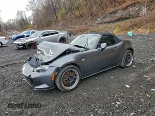✅ 2021 Mazda MX-5 Miata Grand Touring • VIN: JM1NDAD76M0458896 • Lot: 94401765. Wystawiony na Copart z przebiegiem 47 121 mil. Bezpłatny archiwum sprzedaży aukcyjnych z USA i szczegółowy raport historii pojazdu na DreamBid. Zdjęcie 1.