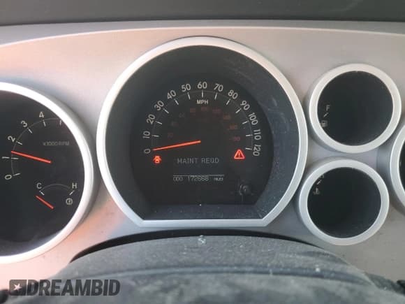 ✅ 2008 Toyota Tundra Limited • VIN: 5TFDV58178X043931 • Lot: 48803375. Listed on Copart with 172,668 mi. Free auction sales archive from the USA and detailed vehicle history report at DreamBid. Image 9.