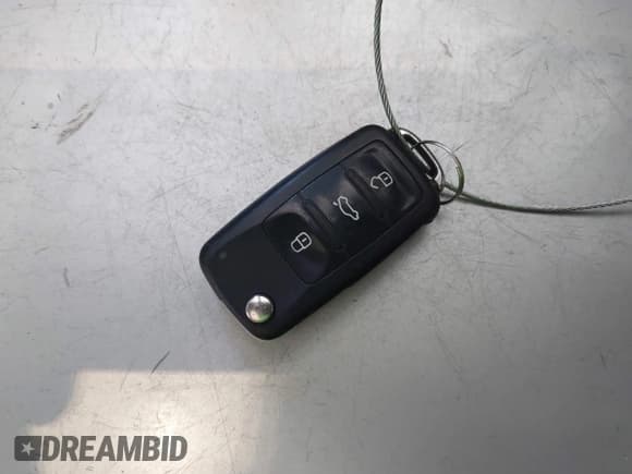 ✅ 2015 Volkswagen Jetta GLI SEL • VIN: 3VW5T7AJ3FM278231 • Lot: 42884020. Listed on IAAI with 92,704 mi. Free auction sales archive from the USA and detailed vehicle history report at DreamBid. Image 11.