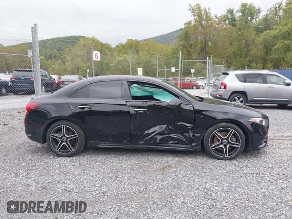 ✅ 2021 Mercedes-Benz A 220 • VIN: W1K3G4FB1MJ293177 • Lot: 43308014. Listed on IAAI with 36,790 mi. Free auction sales archive from the USA and detailed vehicle history report at DreamBid. Image 13.