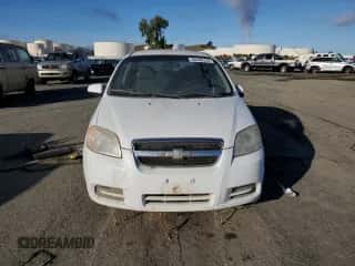 2011 Chevrolet Aveo 1LT z VIN KL1TD5DE0BB153612, wystawiony jako Copart lot #80396334 z przebiegiem 113 397 mil mil oraz Czysty tytuł • Clean title. Historia ofert i sprzedaży dostępna na DreamBid. Obrazek 5.