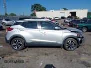✅ 2018 Nissan Kicks SV • VIN: 3N1CP5CU1JL525189 • Lot: 42844280. Wystawiony na IAAI z przebiegiem 90 000 mil. Bezpłatny archiwum sprzedaży aukcyjnych z USA i szczegółowy raport historii pojazdu na DreamBid. Zdjęcie 14.