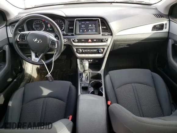 ✅ 2018 Hyundai Sonata Limited • VIN: 5NPE34AF8JH640016 • Lot: 39048513. Listed on Copart with 47,591 mi. Free auction sales archive from the USA and detailed vehicle history report at DreamBid. Image 8.