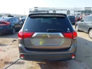 ✅ 2018 Mitsubishi Outlander ES • VIN: JA4AZ3A36JZ050073 • Lot: 43143870. Listed on IAAI with 173,137 mi. Free auction sales archive from the USA and detailed vehicle history report at DreamBid. Image 16.