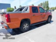 ✅ 2007 Chevrolet Avalanche LTZ • VIN: 3GNEC12J07G156688 • Lot: 42095186. Listed on IAAI with 224,714 mi. Free auction sales archive from the USA and detailed vehicle history report at DreamBid. Image 4.