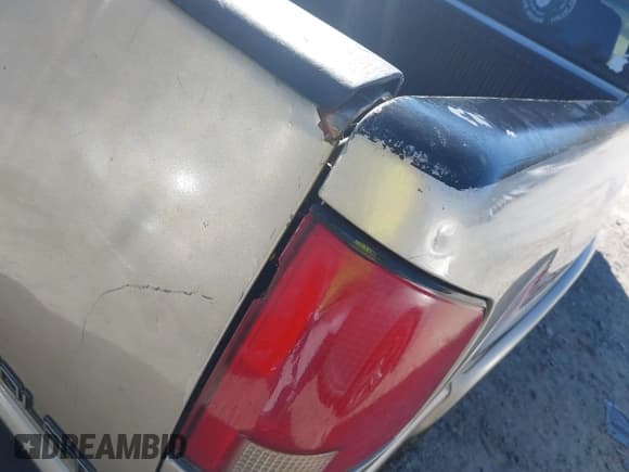 ✅ 2001 Chevrolet S-10 LS • VIN: 1GCDT13W31K155534 • Лот: 43455823. Опубликован ранее на IAAI с пробегом 282 026 миль. Бесплатный доступ к архиву аукционных продаж из США и подробный отчёт об истории автомобиля на DreamBid. Изображение 14.