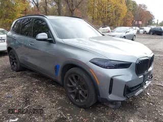✅ 2025 BMW X5 xDrive40i • VIN: 5UX23EU03S9Y35675 • Lot: 43658129. Listed on IAAI with 12,708 mi. Free auction sales archive from the USA and detailed vehicle history report at DreamBid. Image 1.