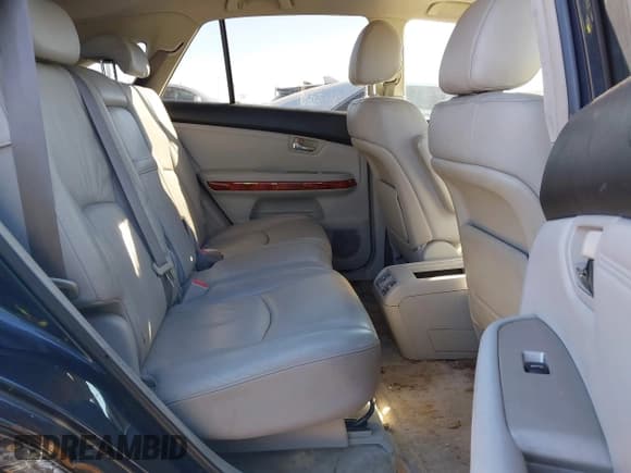 ✅ 2004 Lexus RX 330 • VIN: 2T2GA31UX4C010363 • Lot: 43882837. Listed on IAAI with 137,681 mi. Free auction sales archive from the USA and detailed vehicle history report at DreamBid. Image 8.