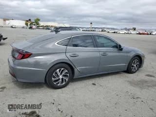 ✅ 2021 Hyundai Sonata Blue • VIN: KMHL24JJXMA024422 • Лот: 65937925. Опубликован ранее на Copart с пробегом 63 266 миль. Бесплатный доступ к архиву аукционных продаж из США и подробный отчёт об истории автомобиля на DreamBid. Изображение 3.