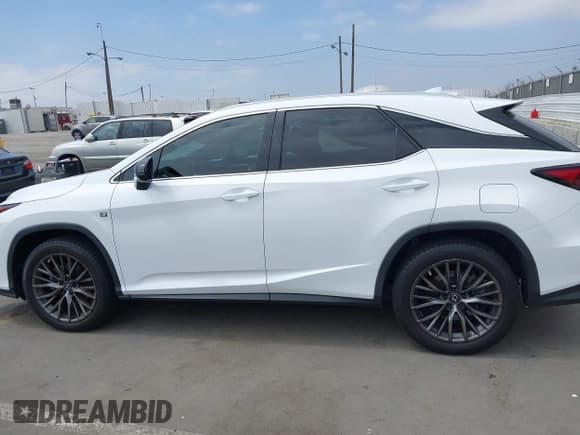 ✅ 2021 Lexus RX 350 F Sport • VIN: 2T2YZMDA2MC298318 • Lot: 42450545. Wystawiony na IAAI z przebiegiem 73 853 mil. Bezpłatny archiwum sprzedaży aukcyjnych z USA i szczegółowy raport historii pojazdu na DreamBid. Zdjęcie 14.