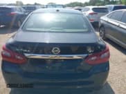 ✅ 2018 Nissan Altima S • VIN: 1N4AL3AP5JC123825 • Lot: 42716683. Wystawiony na IAAI z przebiegiem 170 082 mil. Bezpłatny archiwum sprzedaży aukcyjnych z USA i szczegółowy raport historii pojazdu na DreamBid. Zdjęcie 16.