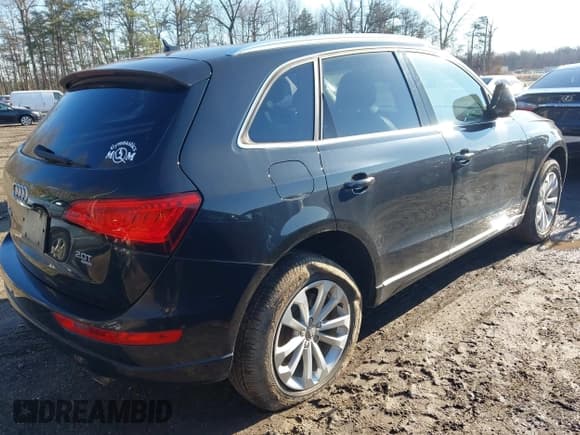 ✅ 2014 Audi Q5 Premium Plus • VIN: WA1LFAFP9EA036092 • Lot: 43856128. Listed on IAAI with 157,002 mi. Free auction sales archive from the USA and detailed vehicle history report at DreamBid. Image 4.