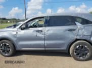 ✅ 2025 Kia Sorento S • VIN: 5XYRL4JC6SG337400 • Lot: 43512768. Listed on IAAI with 10,681 mi. Free auction sales archive from the USA and detailed vehicle history report at DreamBid. Image 15.