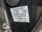 ✅ 2000 Jaguar S-Type V6 • VIN: SAJDA01C0YFL41139 • Lot: 75080074. Wystawiony na Copart z przebiegiem Nie podano. Bezpłatny archiwum sprzedaży aukcyjnych z USA i szczegółowy raport historii pojazdu na DreamBid. Zdjęcie 13.