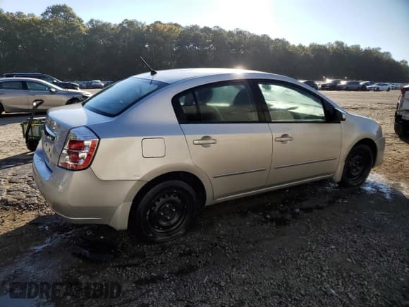 ✅ 2012 Nissan Sentra 2.0 • VIN: 3N1AB6AP8CL695741 • Lot: 85854325. Listed on Copart with 217,302 mi. Free auction sales archive from the USA and detailed vehicle history report at DreamBid. Image 3.